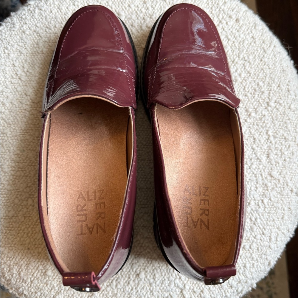 Naturalizer Women's Cabernet Lug Sole Loafers